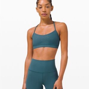 Lululemon Flow Y Nulu Bra